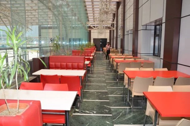 Restaurant at Karta Station