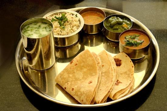 jain Food Delivery in Train