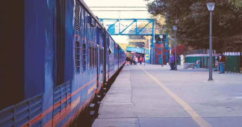 Train Signal Status