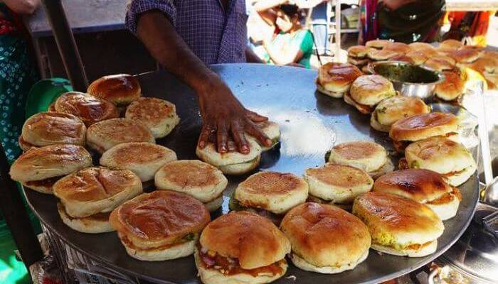 Burgers abd fast food in Delhi Delhi Style Burger at CP