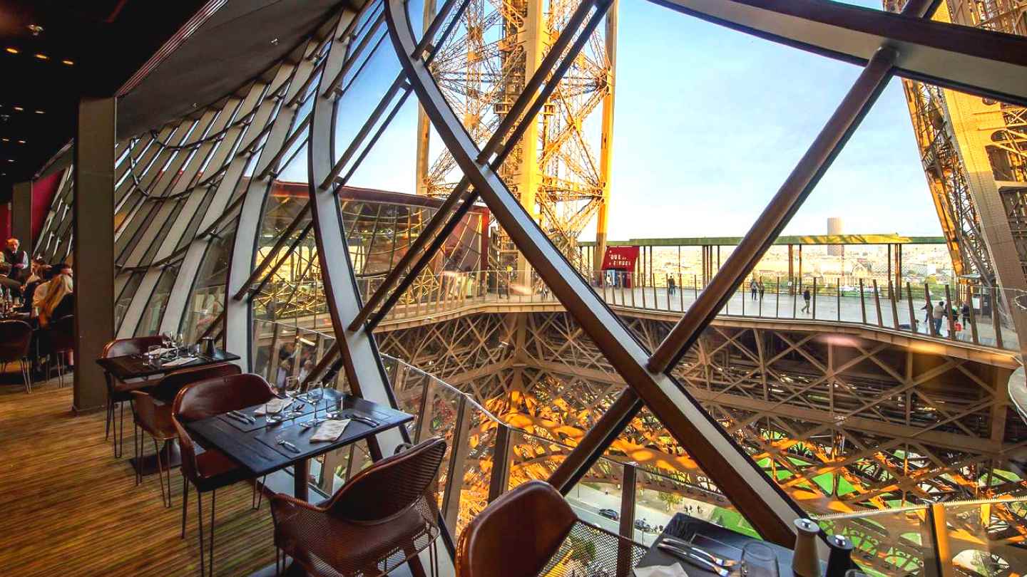 Eiffel Tower Lunch in Paris