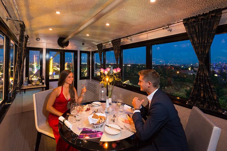 Dinner at Giant Ferris Wheel