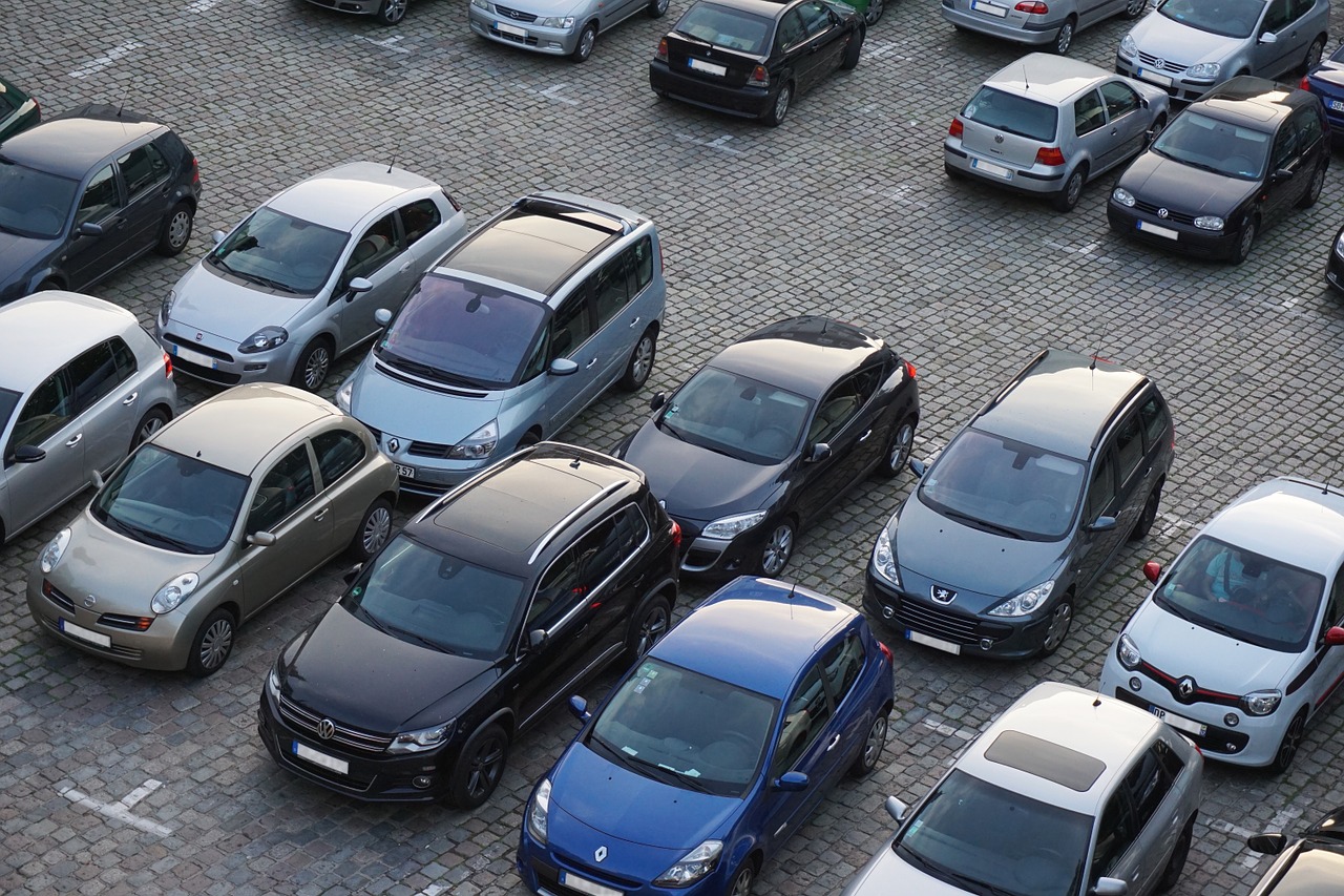 Parking Space in Delhi Station
