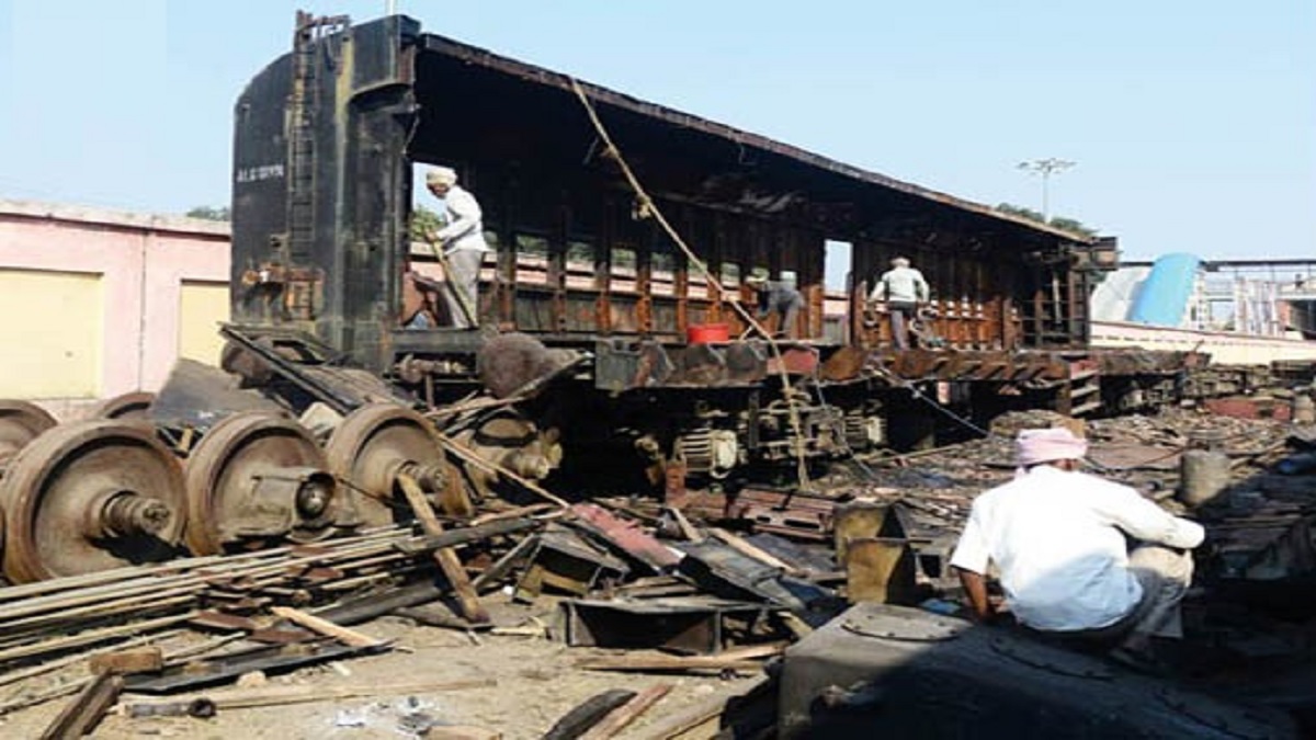 Railway Scrap sold at a value of 310 crore
