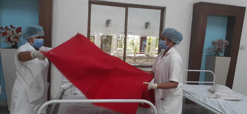 Railway Hospitals prepare for Corona patients Railway Doctors for Corona Treatment