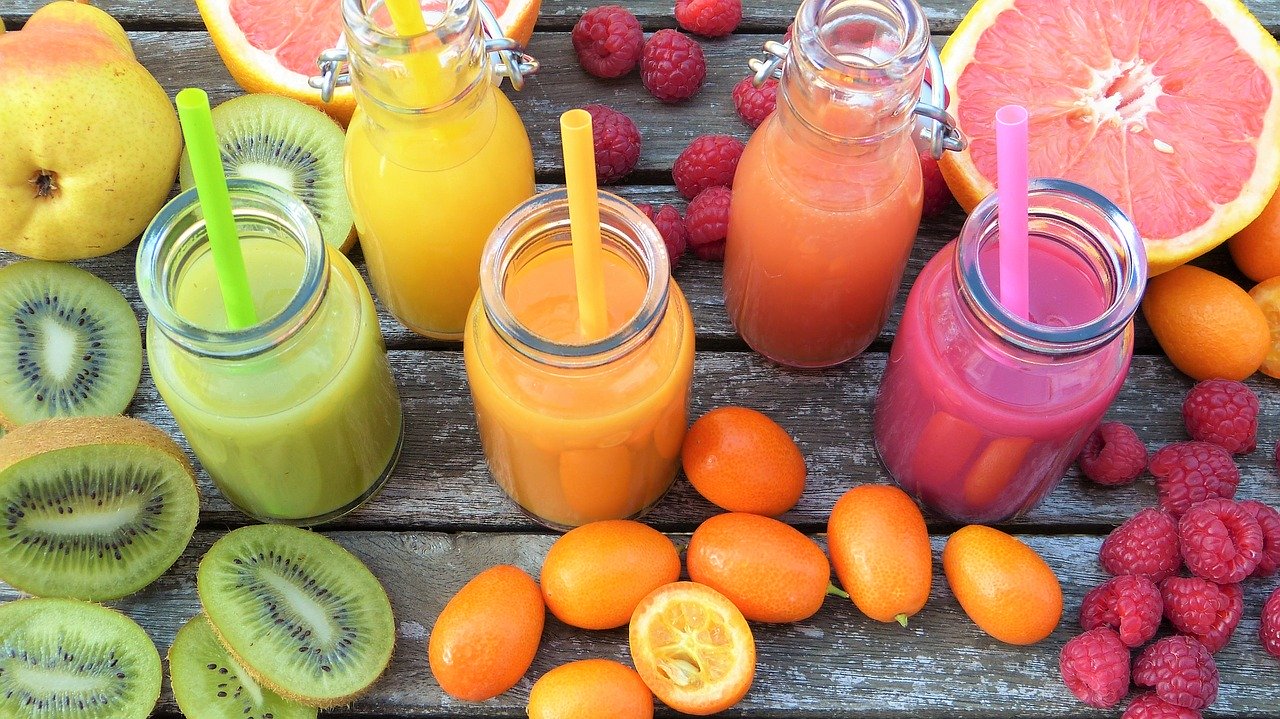 Choose Healthy Diet to boost immunity Eat healthy fruits