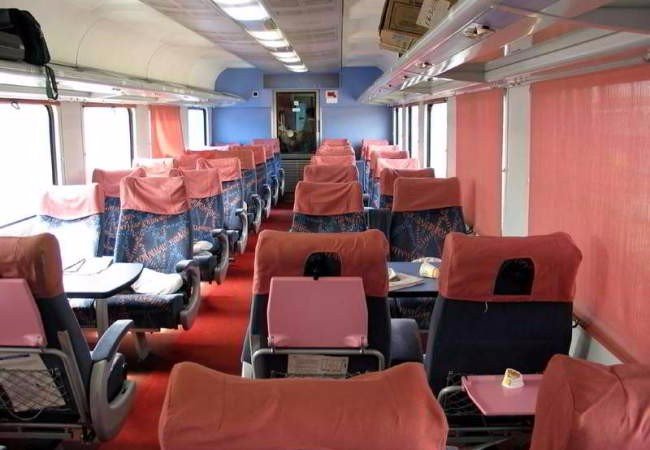 EC Executive Chair Car